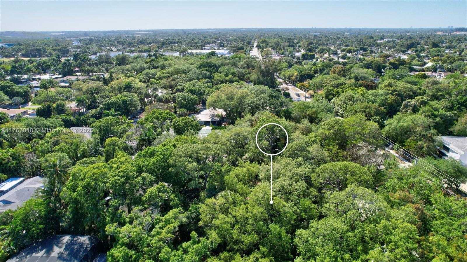 Small Image of 2410 SOUTH WEST 29TH WAY, Fort Lauderdale Number 71