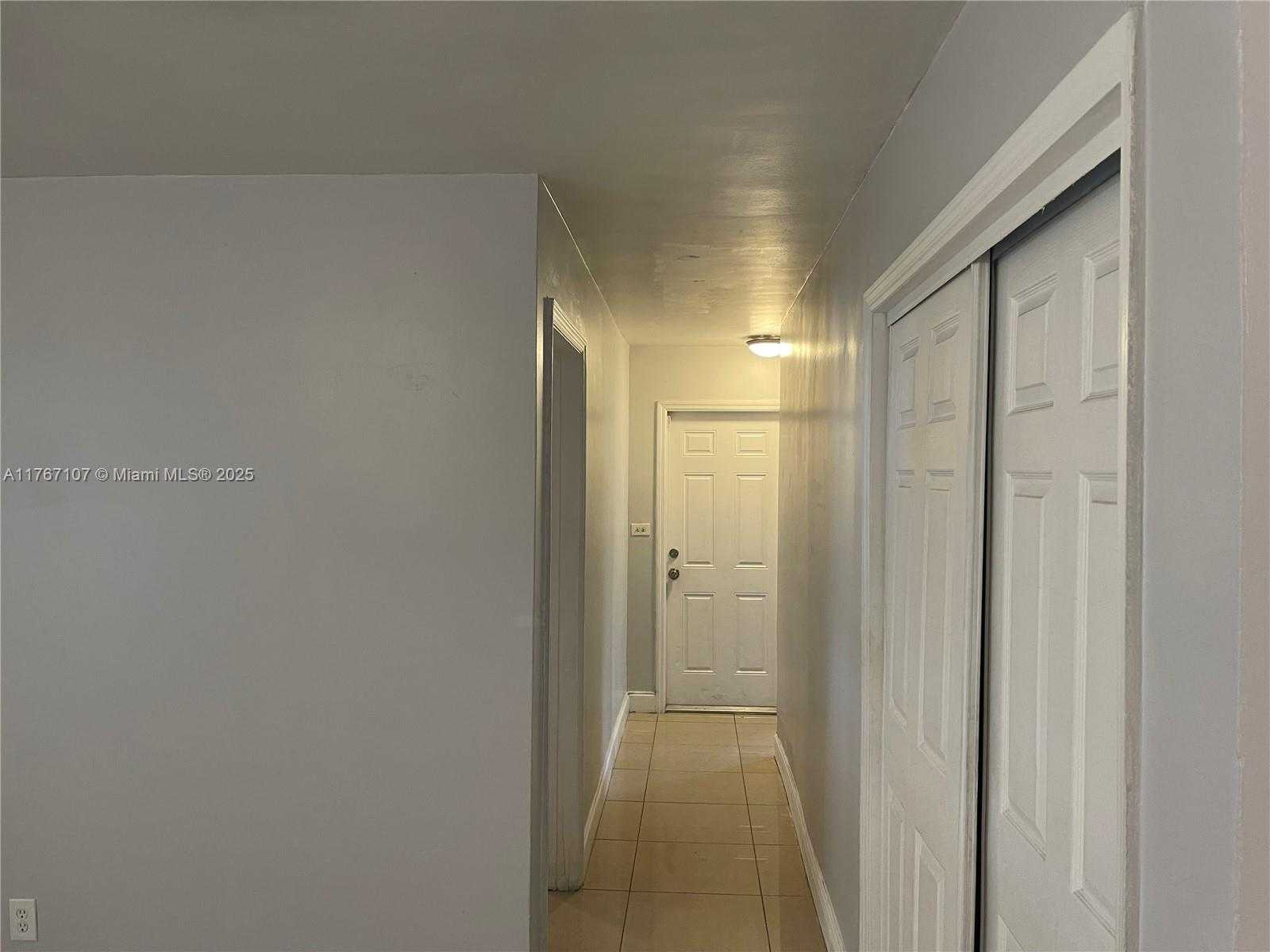 Small Image of 4841 NORTH WEST 13TH CT, Lauderhill Number 9