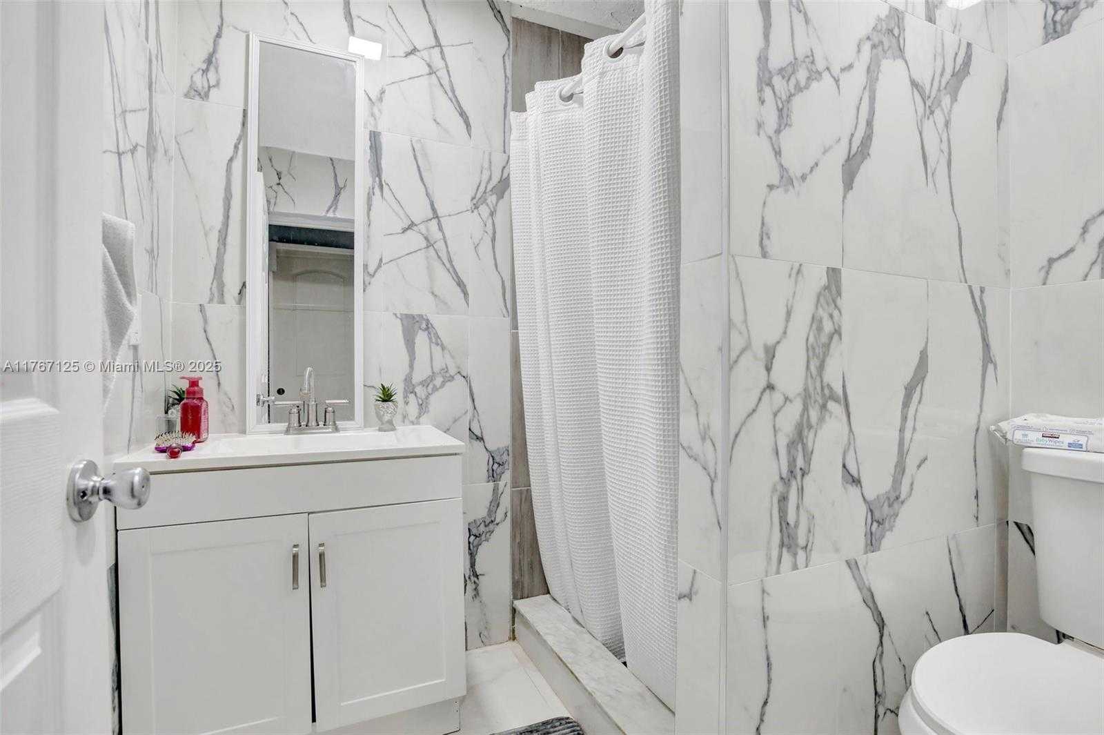 Small Image of 2940 SOUTH WEST 156TH AVE, Davie Number 12