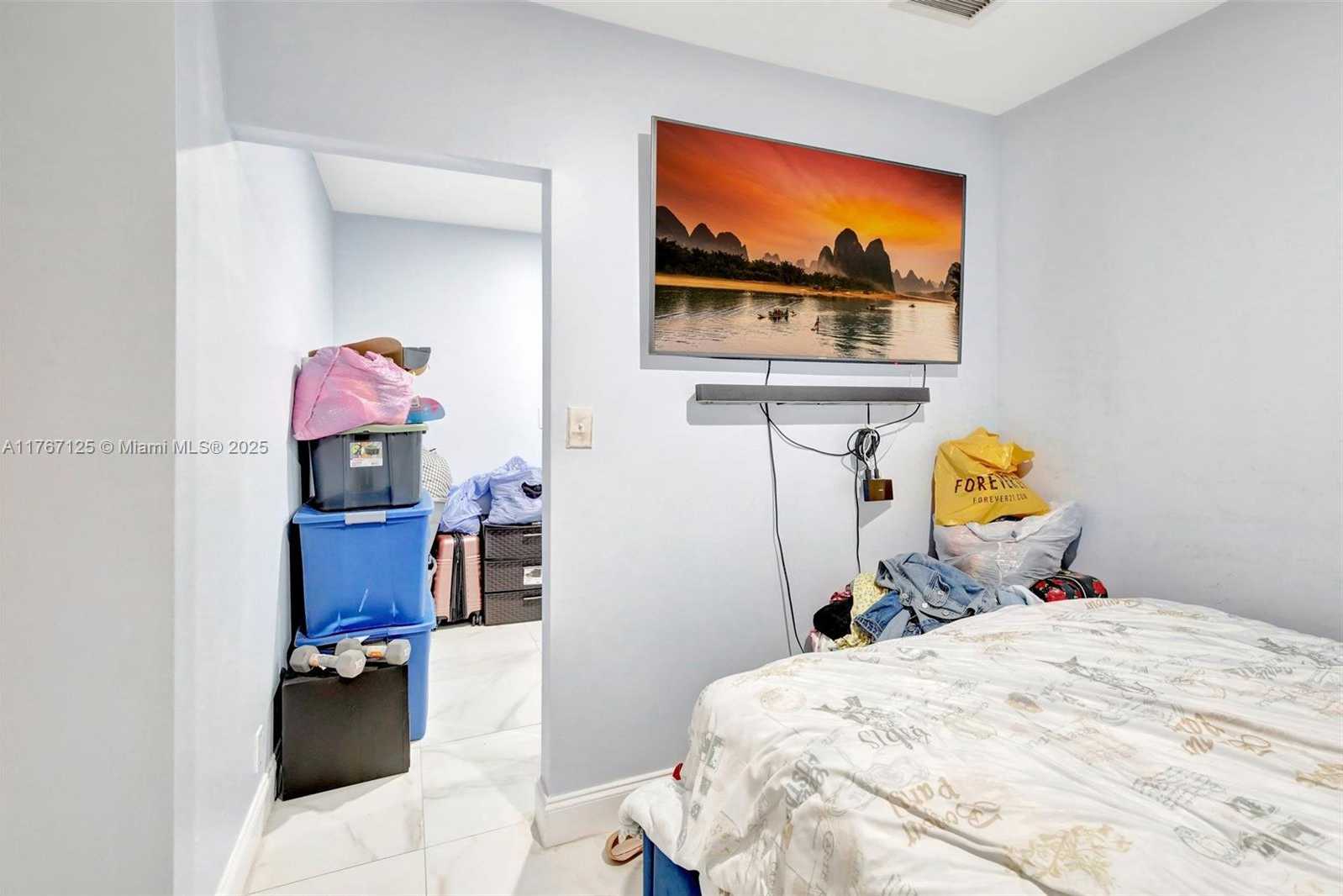 Small Image of 2940 SOUTH WEST 156TH AVE, Davie Number 30