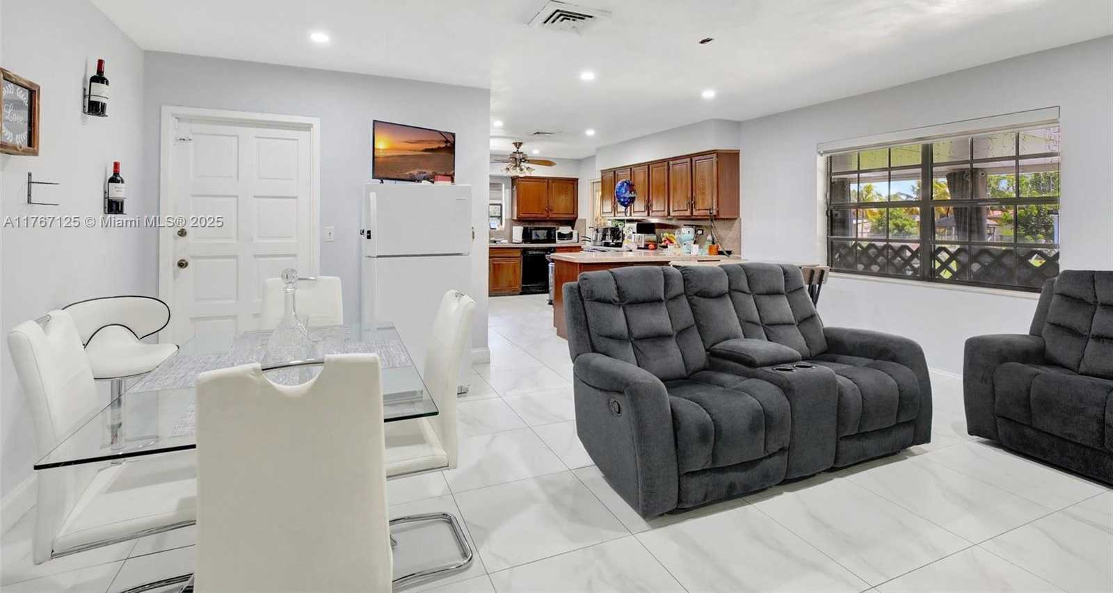 Small Image of 2940 SOUTH WEST 156TH AVE, Davie Number 9