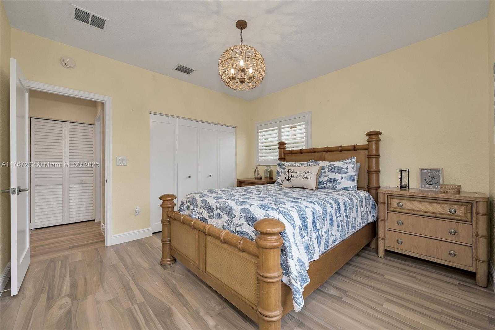 Small Image of 189 GULFVIEW DR, Islamorada Number 33