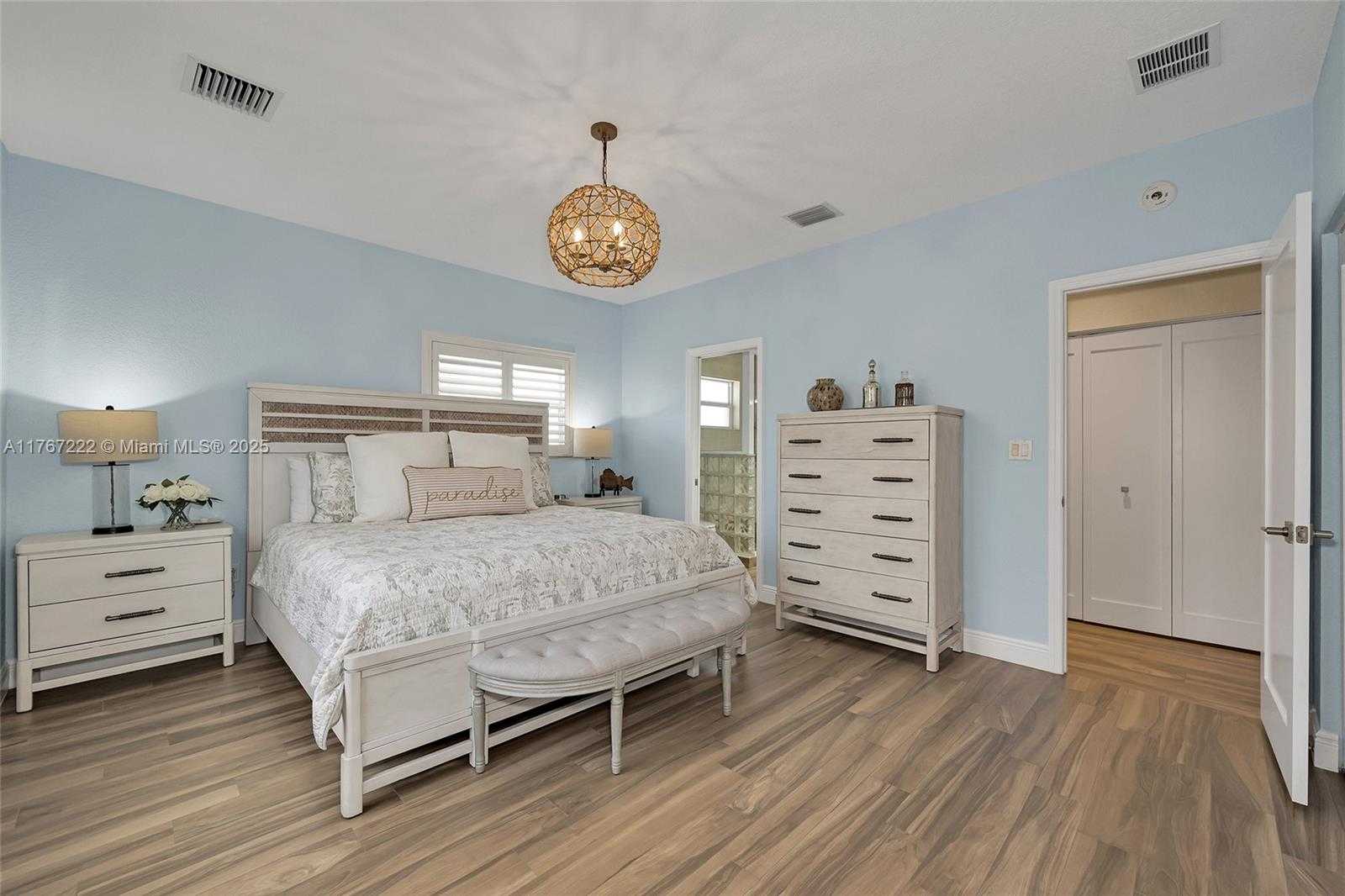 Small Image of 189 GULFVIEW DR, Islamorada Number 38