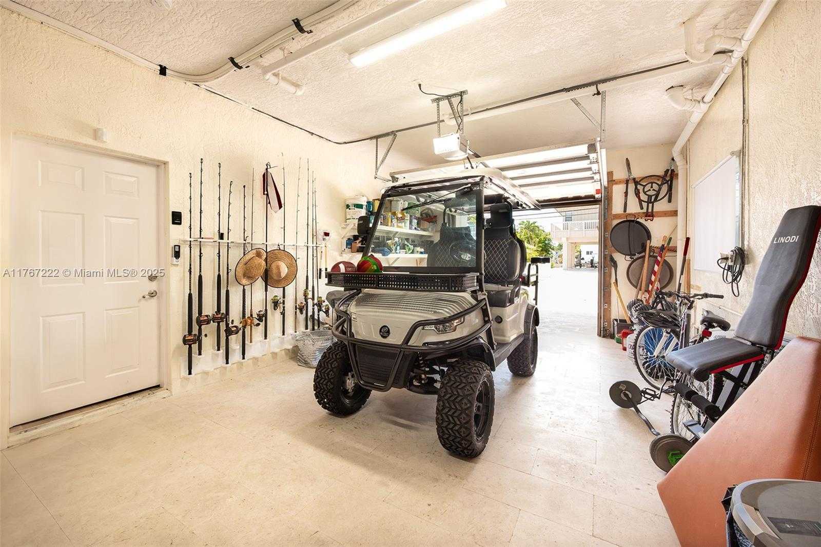 Small Image of 189 GULFVIEW DR, Islamorada Number 52