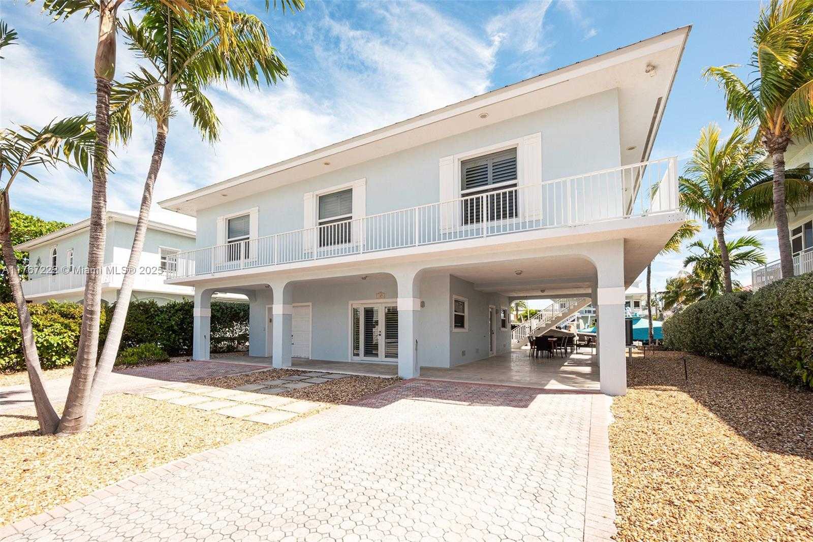 Small Image of 189 GULFVIEW DR, Islamorada Number 6