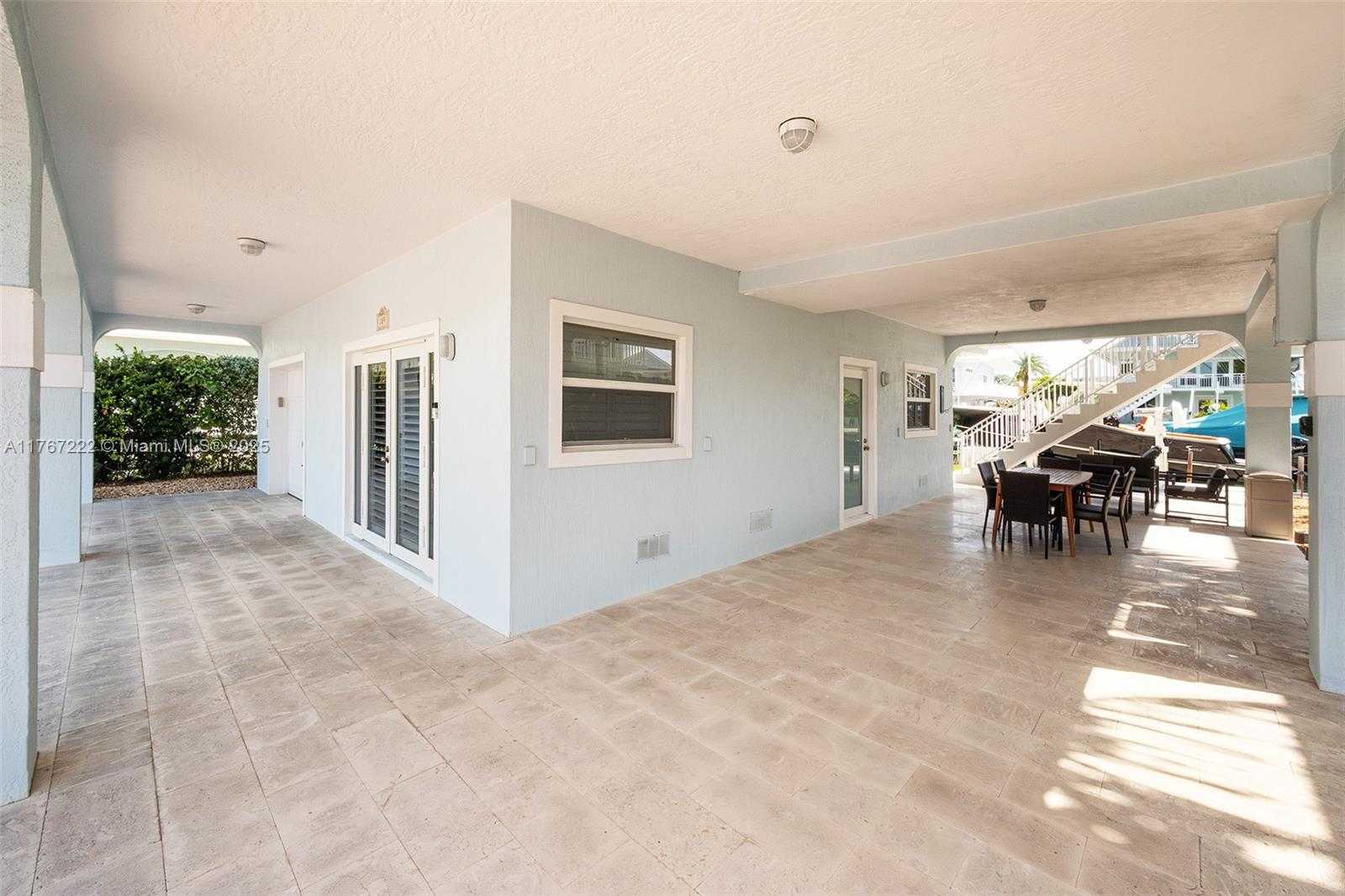 Small Image of 189 GULFVIEW DR, Islamorada Number 7