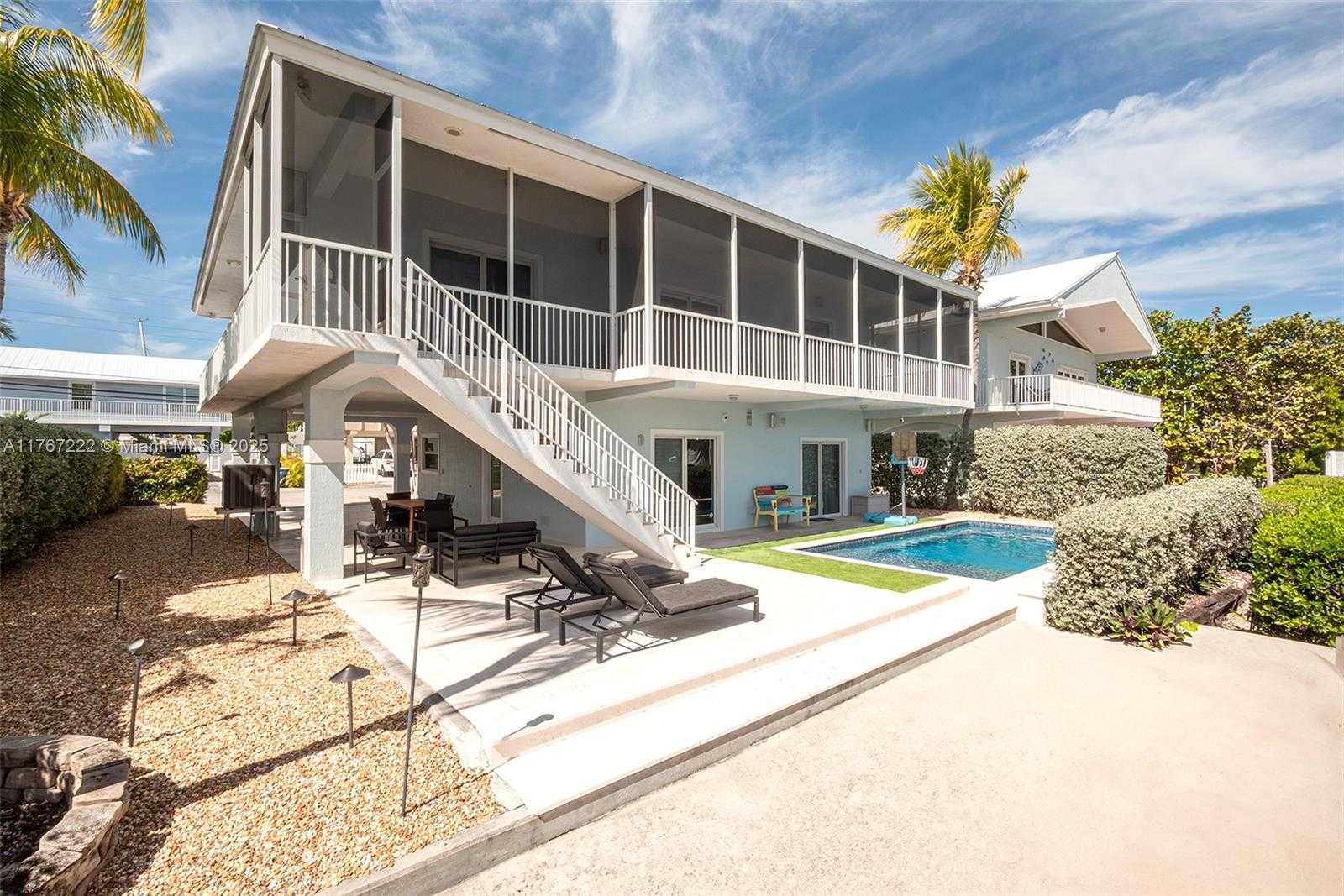 Small Image of 189 GULFVIEW DR, Islamorada Number 9
