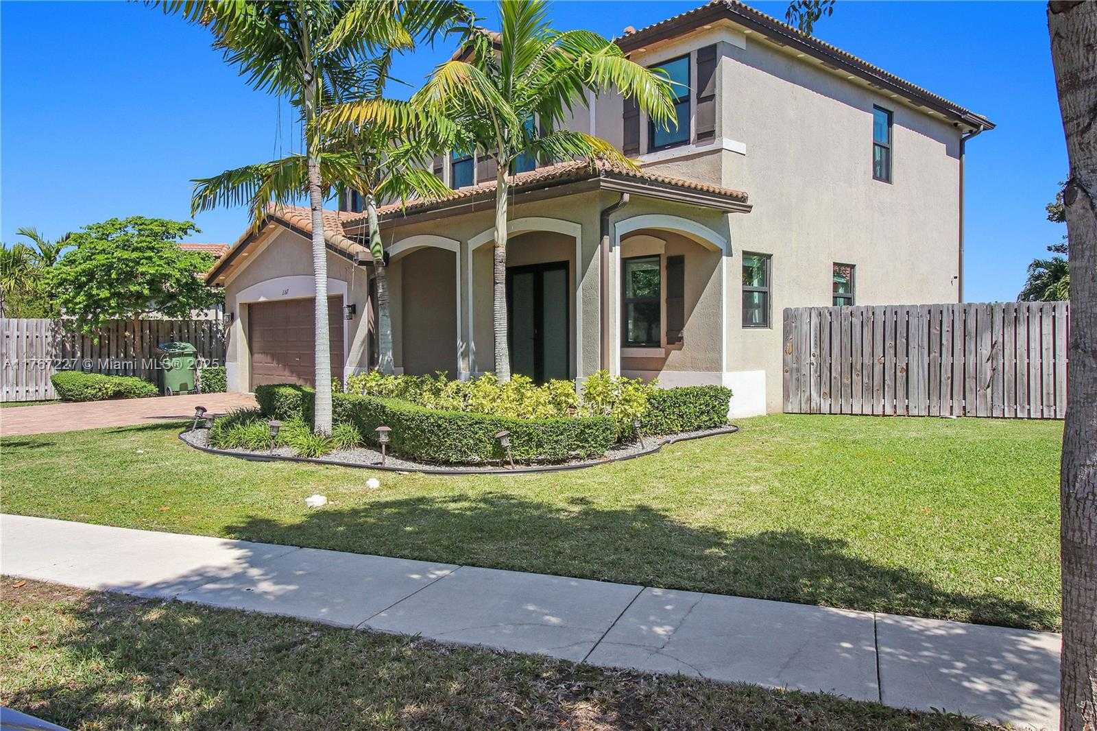 Small Image of 2167 SOUTH EAST 2ND ST, Homestead Number 7
