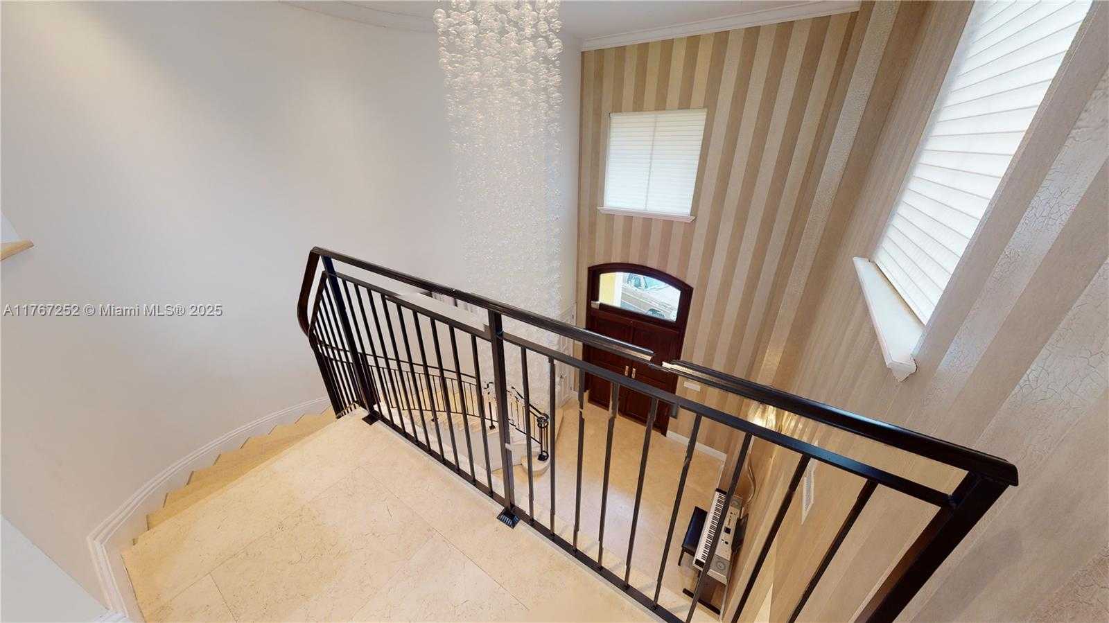 Small Image of 12755 RED ROAD, Coral Gables Number 17