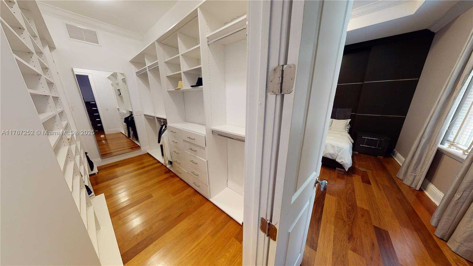 Small Image of 12755 RED ROAD, Coral Gables Number 20