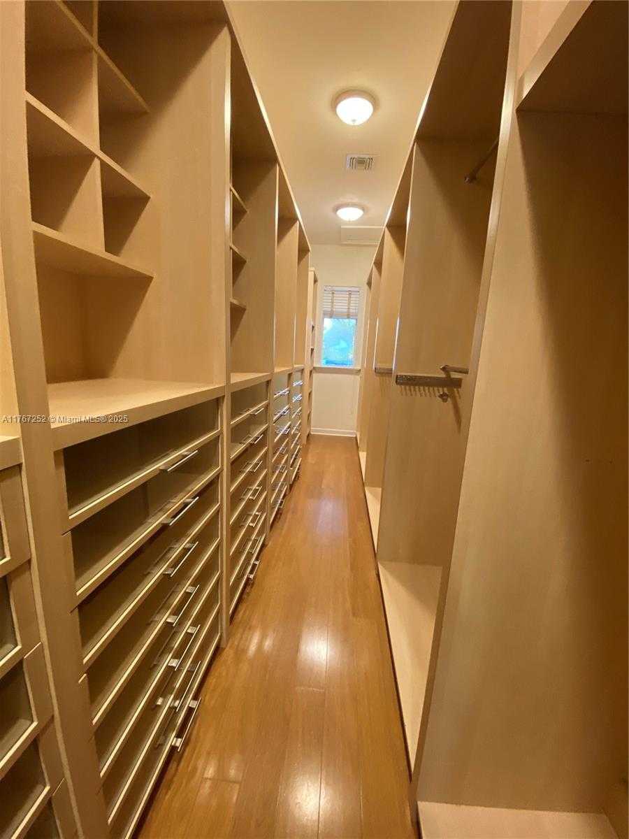 Small Image of 12755 RED ROAD, Coral Gables Number 26
