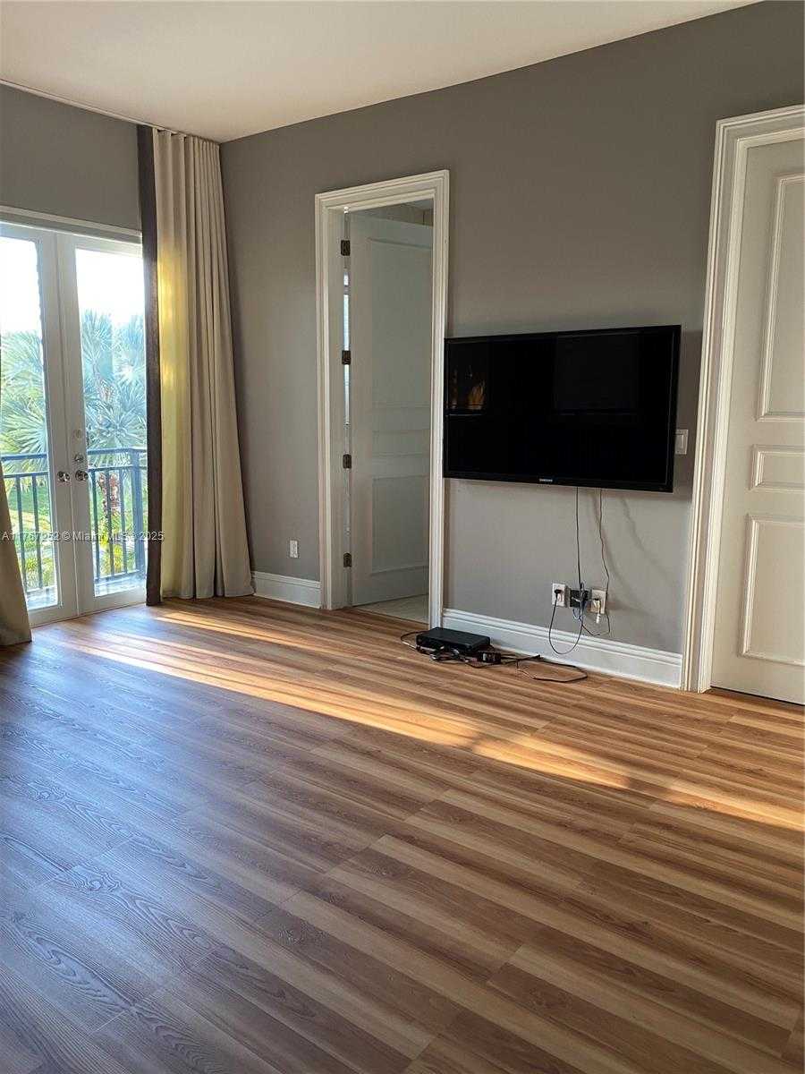Small Image of 12755 RED ROAD, Coral Gables Number 28