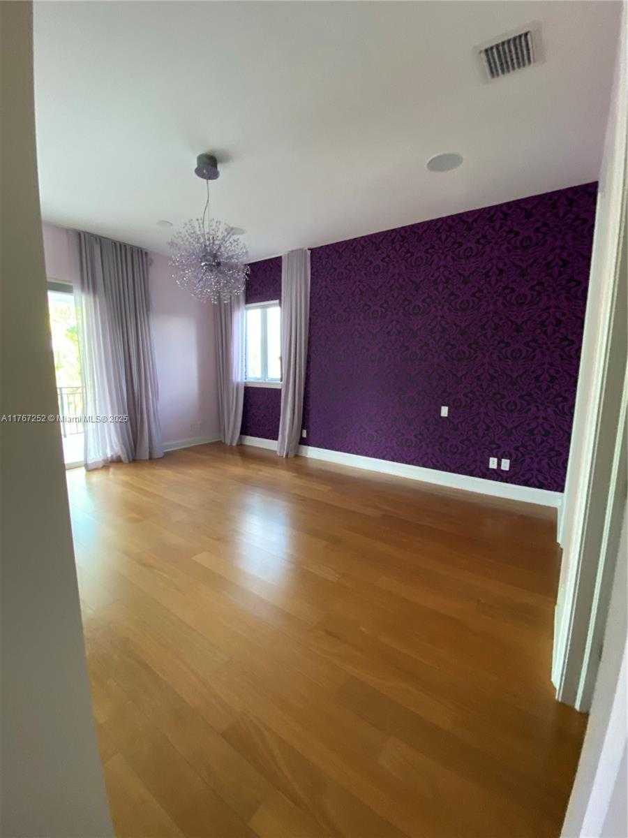 Small Image of 12755 RED ROAD, Coral Gables Number 31