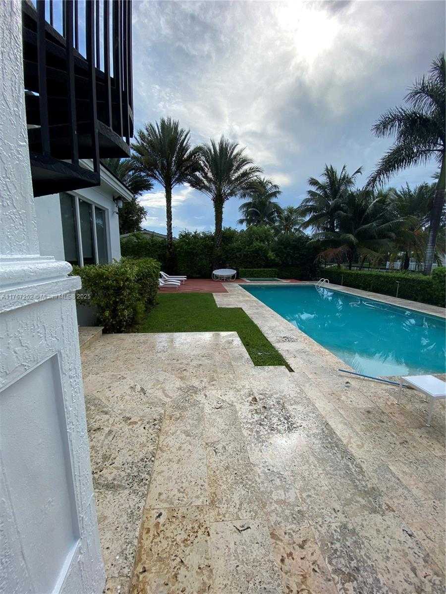 Small Image of 12755 RED ROAD, Coral Gables Number 49