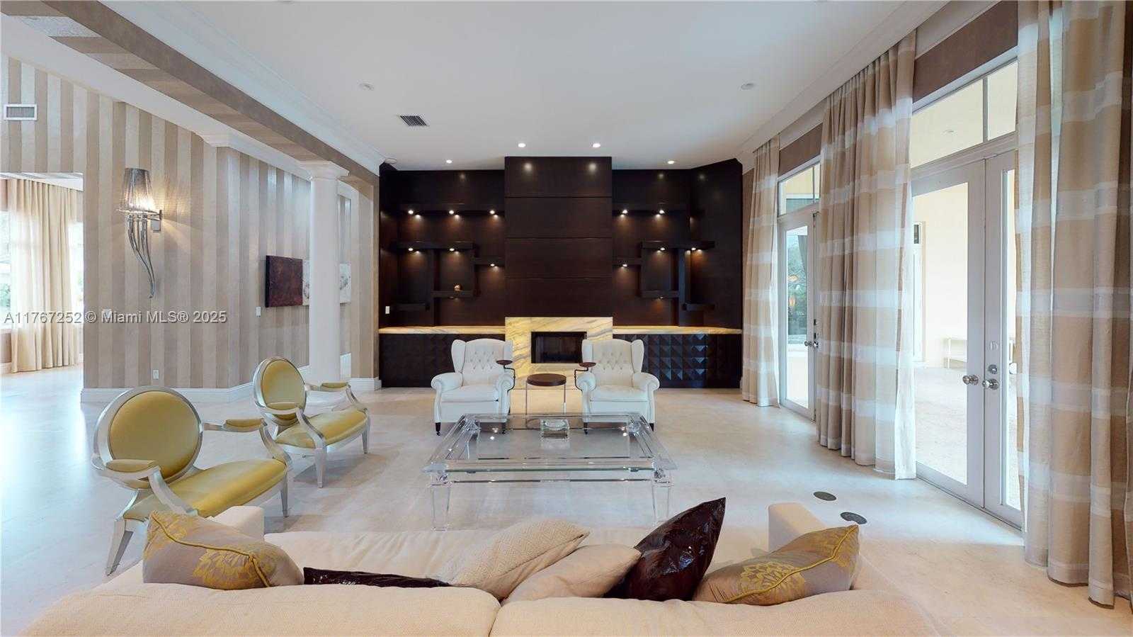 Small Image of 12755 RED ROAD, Coral Gables Number 8