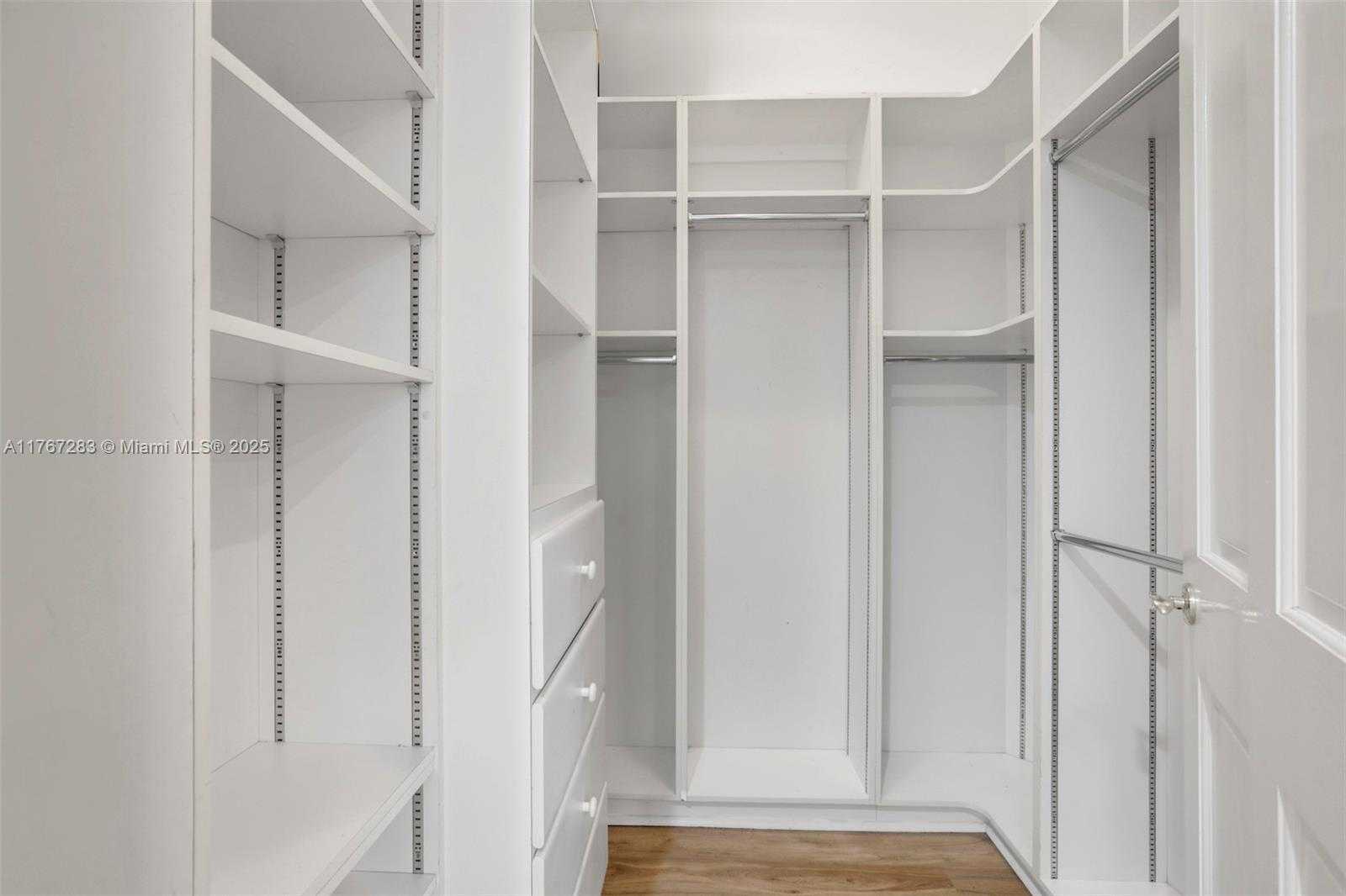 Small Image of 16232 NORTH WEST 79TH AVE, Miami Lakes Number 17