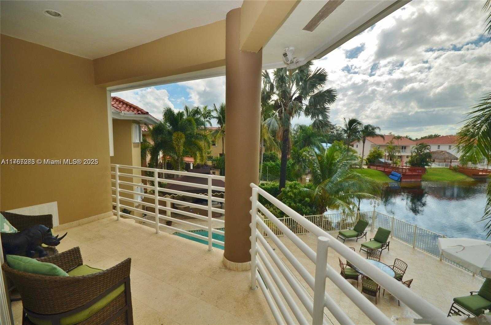 Small Image of 16232 NORTH WEST 79TH AVE, Miami Lakes Number 19
