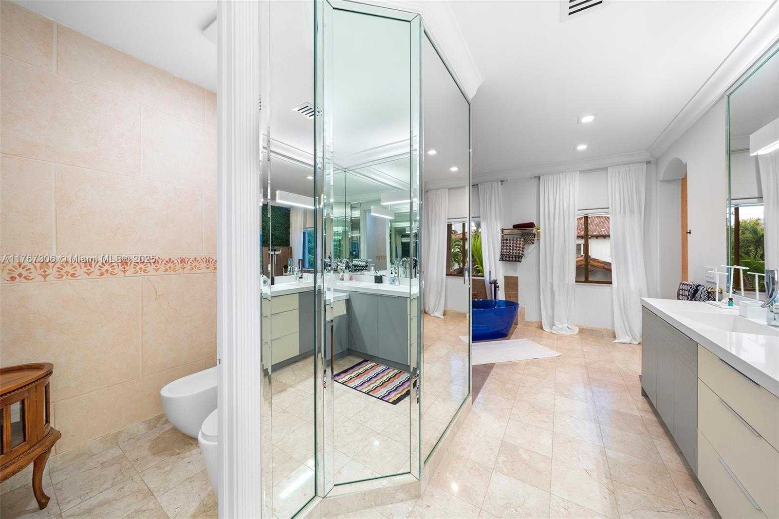 Small Image of 3400 NORTH EAST 164TH ST, North Miami Beach Number 46