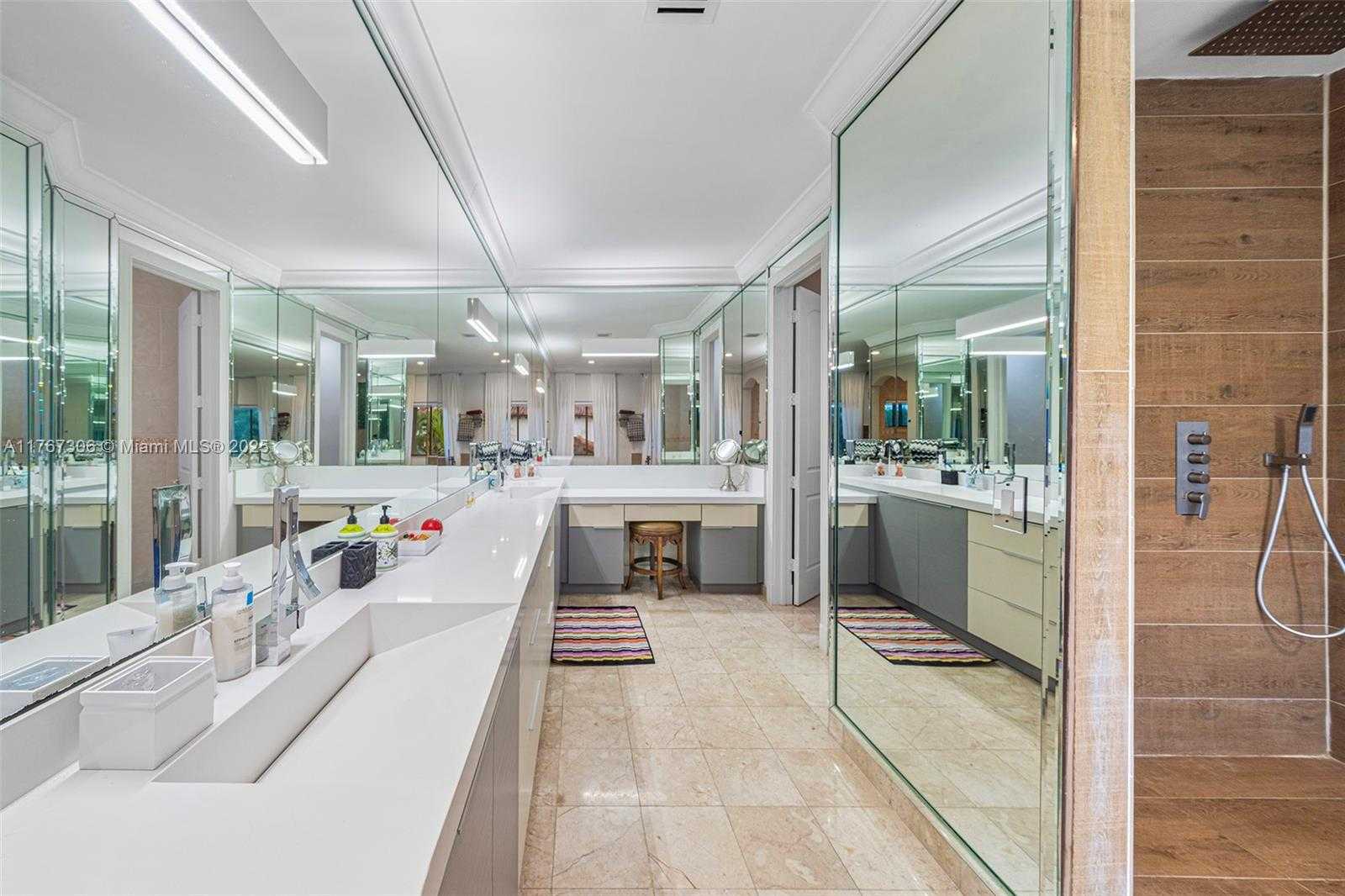 Small Image of 3400 NORTH EAST 164TH ST, North Miami Beach Number 47