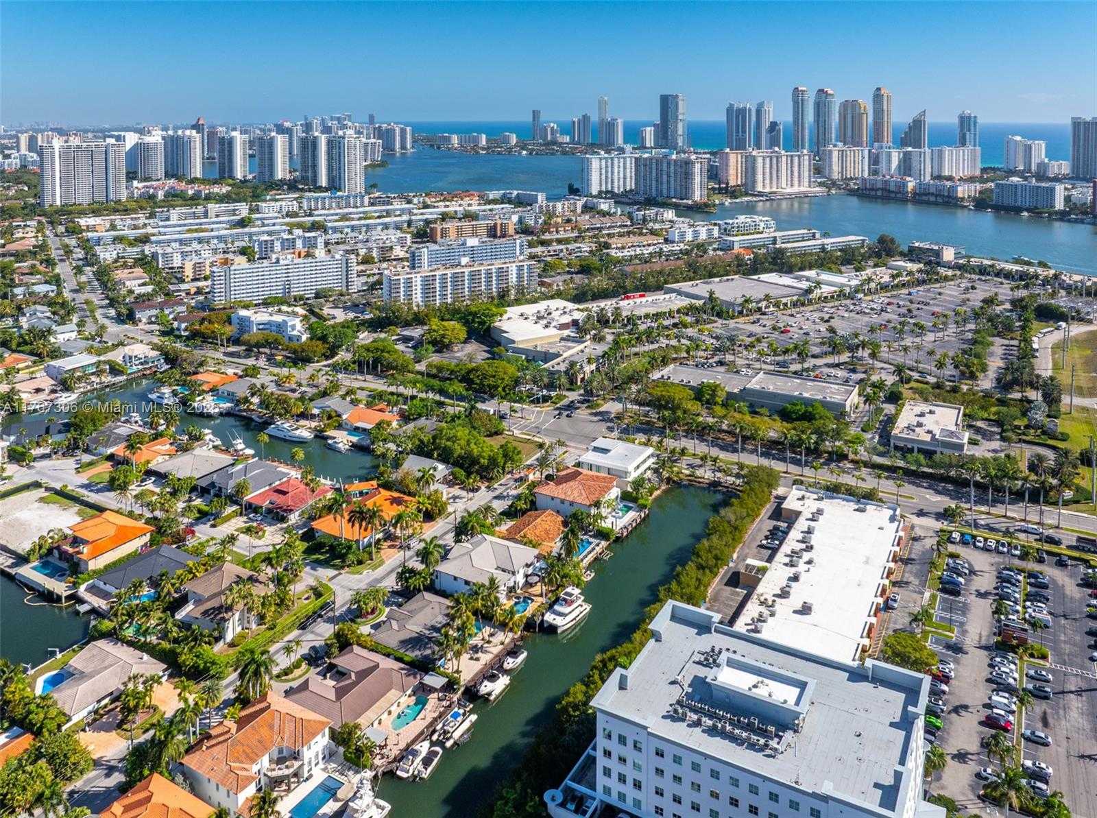 Small Image of 3400 NORTH EAST 164TH ST, North Miami Beach Number 71