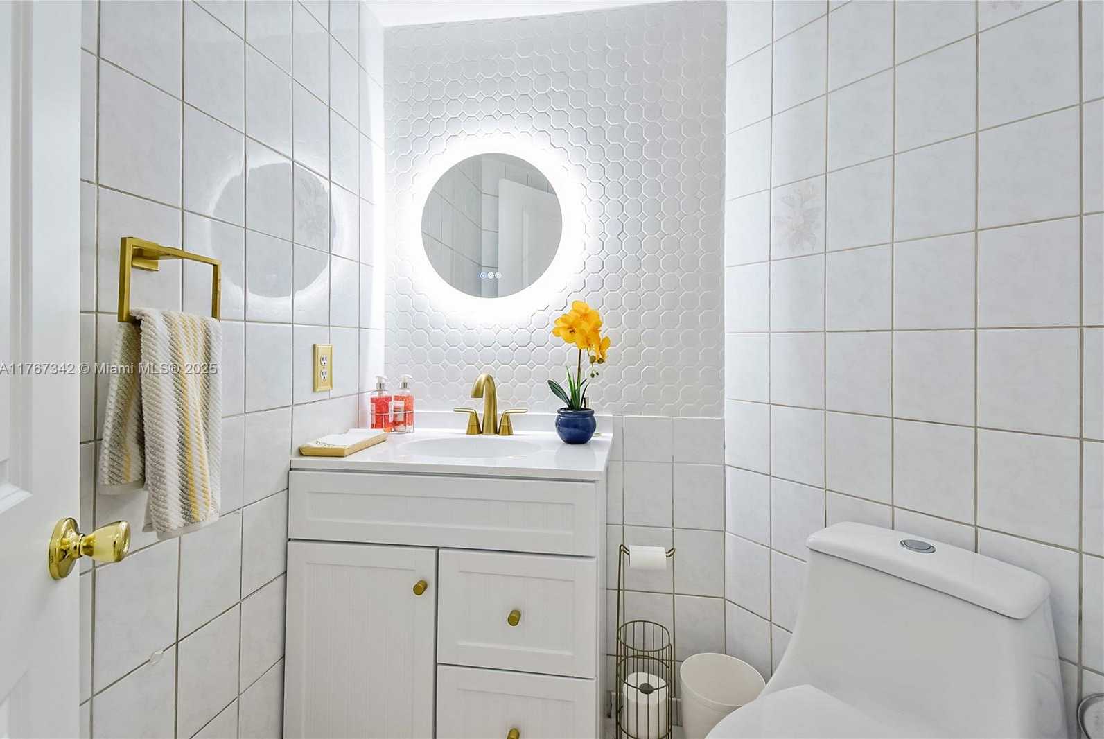 Small Image of 2090 NORTH WEST 188TH AVE, Pembroke Pines Number 14