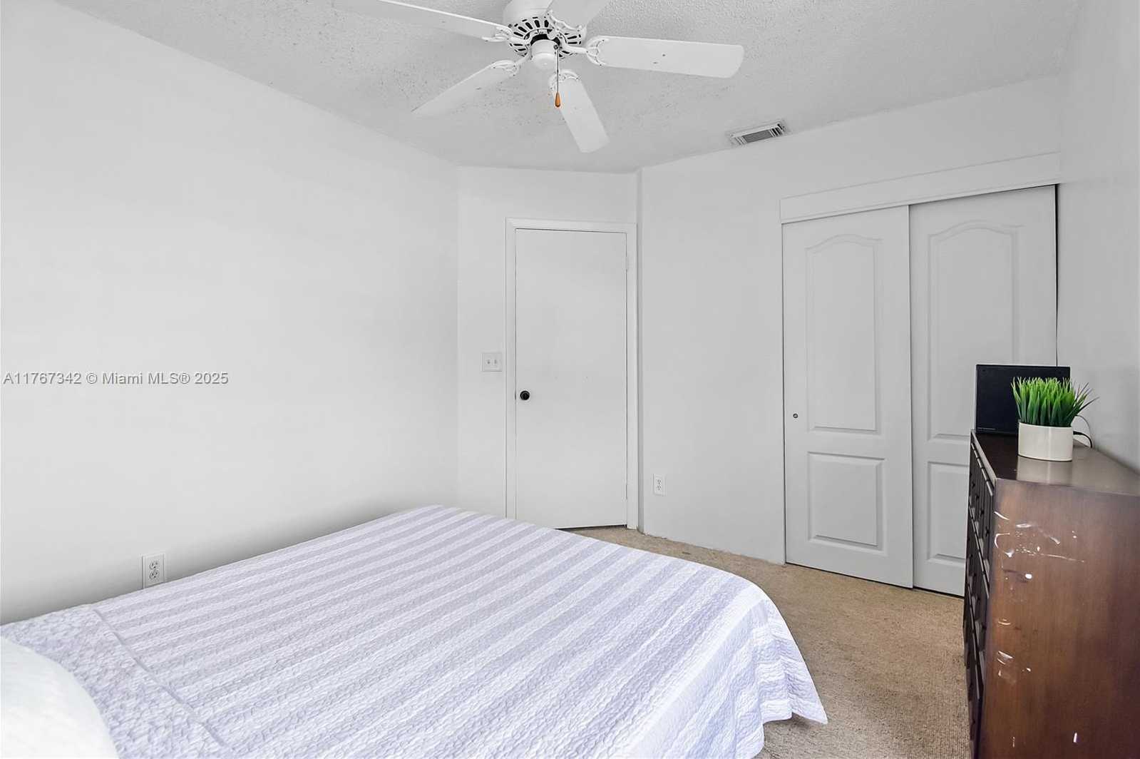 Small Image of 2090 NORTH WEST 188TH AVE, Pembroke Pines Number 20
