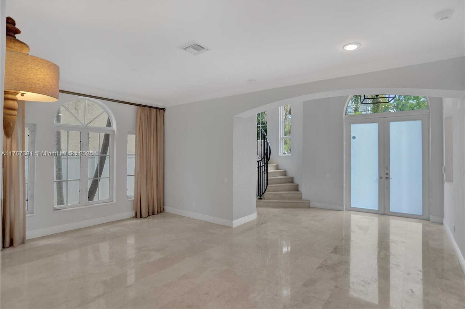 Small Image of 821 SOUTH EAST 2ND CT, Fort Lauderdale Number 17