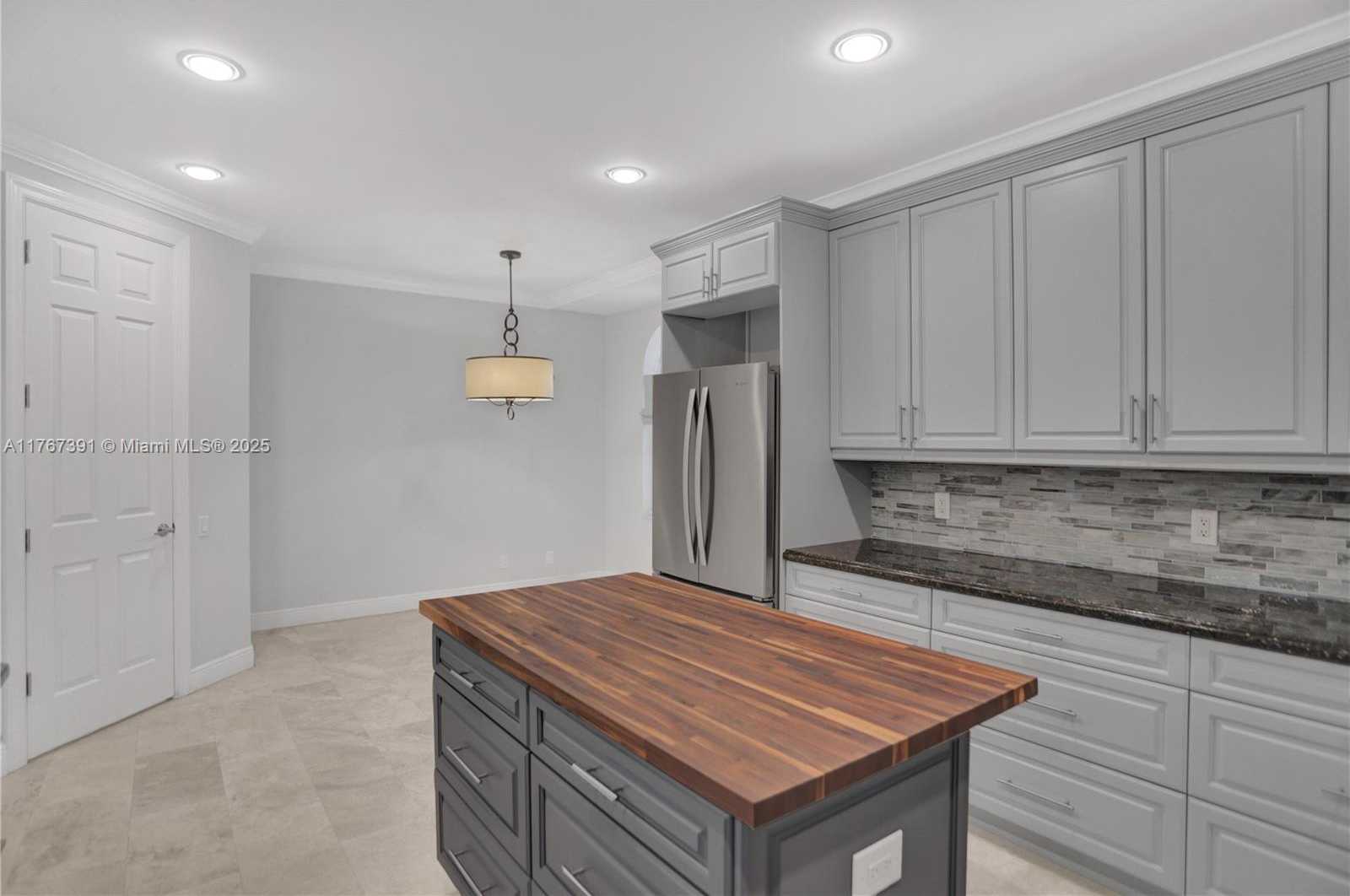 Small Image of 821 SOUTH EAST 2ND CT, Fort Lauderdale Number 27