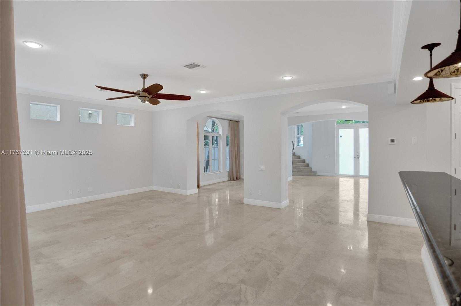 Small Image of 821 SOUTH EAST 2ND CT, Fort Lauderdale Number 31