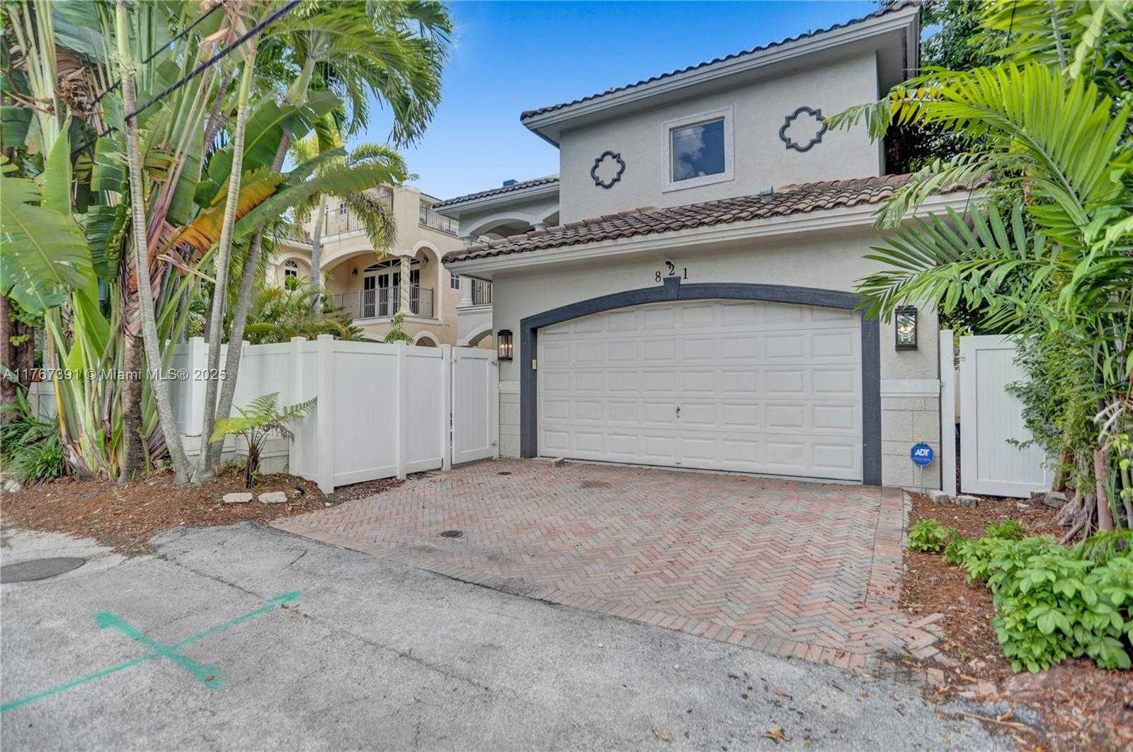Small Image of 821 SOUTH EAST 2ND CT, Fort Lauderdale Number 38