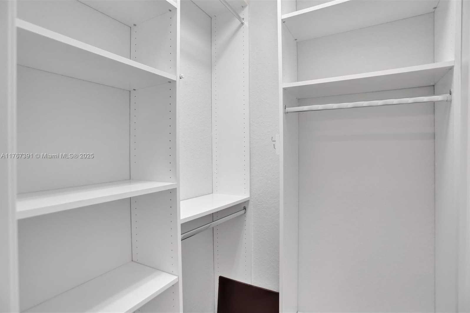 Small Image of 821 SOUTH EAST 2ND CT, Fort Lauderdale Number 50