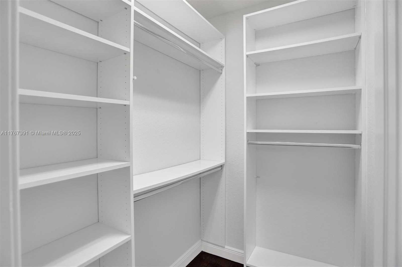 Small Image of 821 SOUTH EAST 2ND CT, Fort Lauderdale Number 53