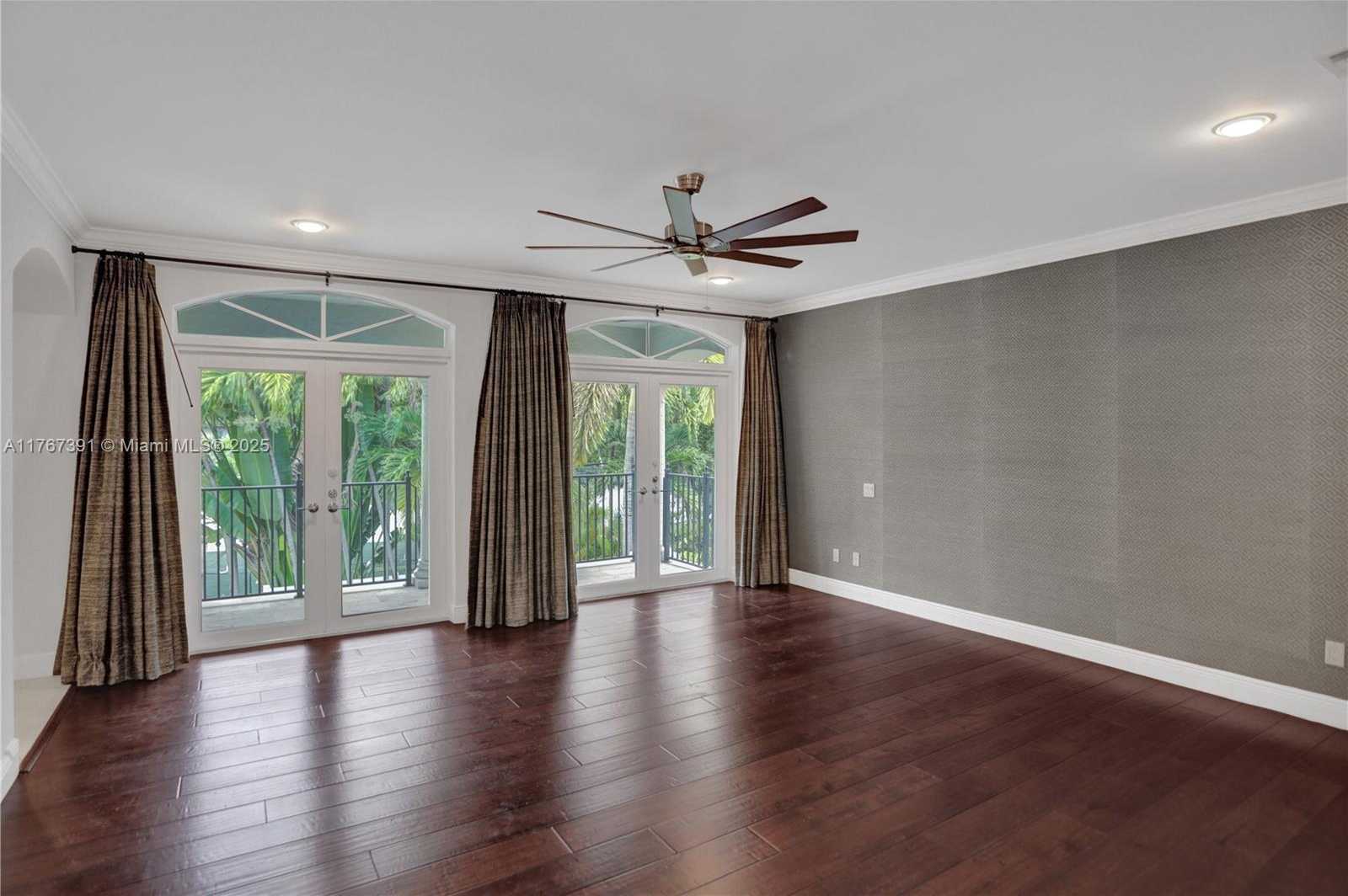 Small Image of 821 SOUTH EAST 2ND CT, Fort Lauderdale Number 55