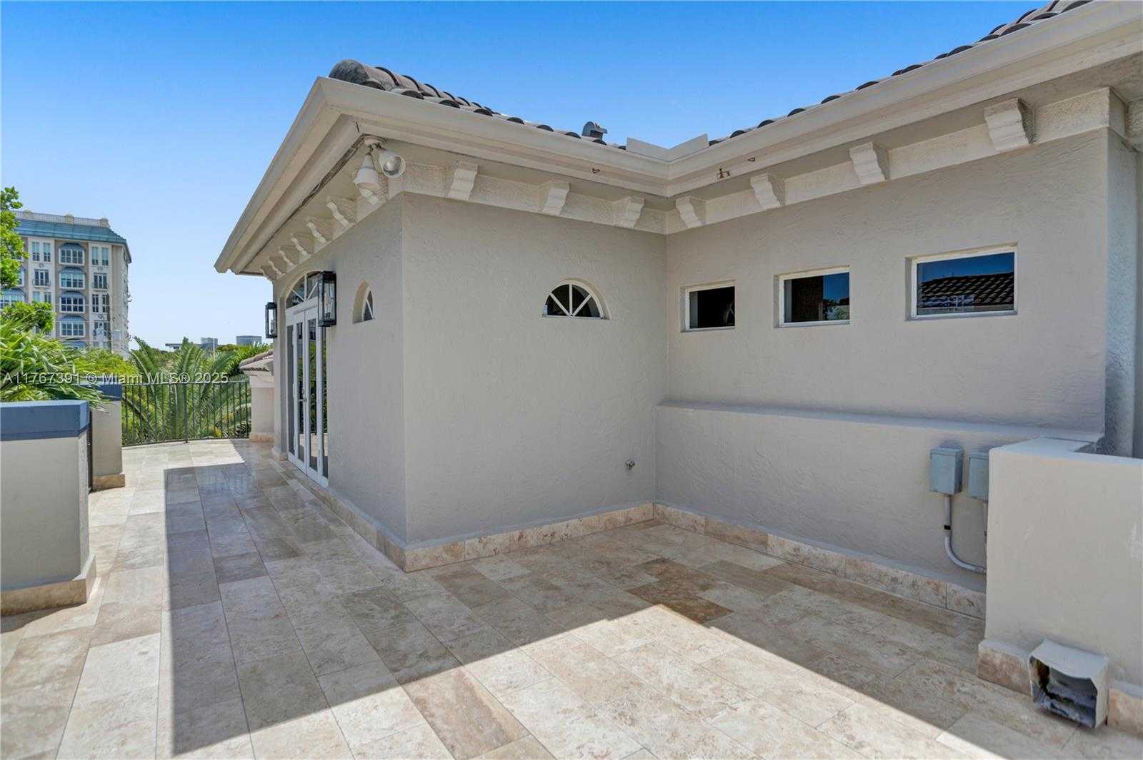 Small Image of 821 SOUTH EAST 2ND CT, Fort Lauderdale Number 78