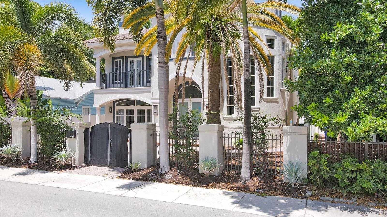 Small Image of 821 SOUTH EAST 2ND CT, Fort Lauderdale Number 79