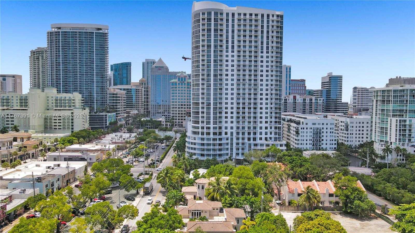 Small Image of 821 SOUTH EAST 2ND CT, Fort Lauderdale Number 92