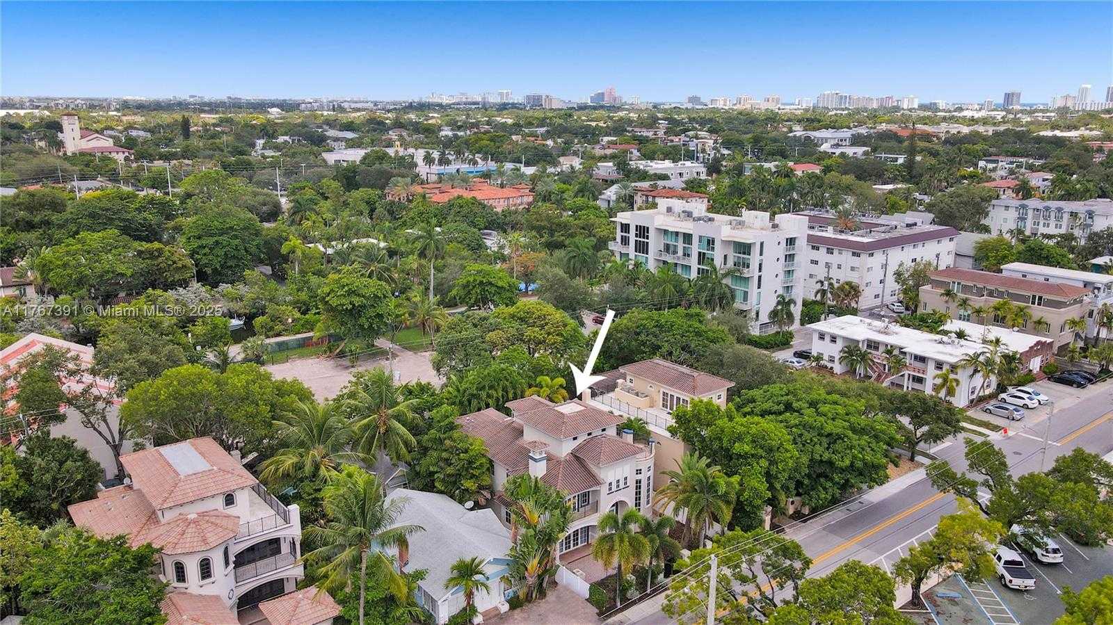 Small Image of 821 SOUTH EAST 2ND CT, Fort Lauderdale Number 98