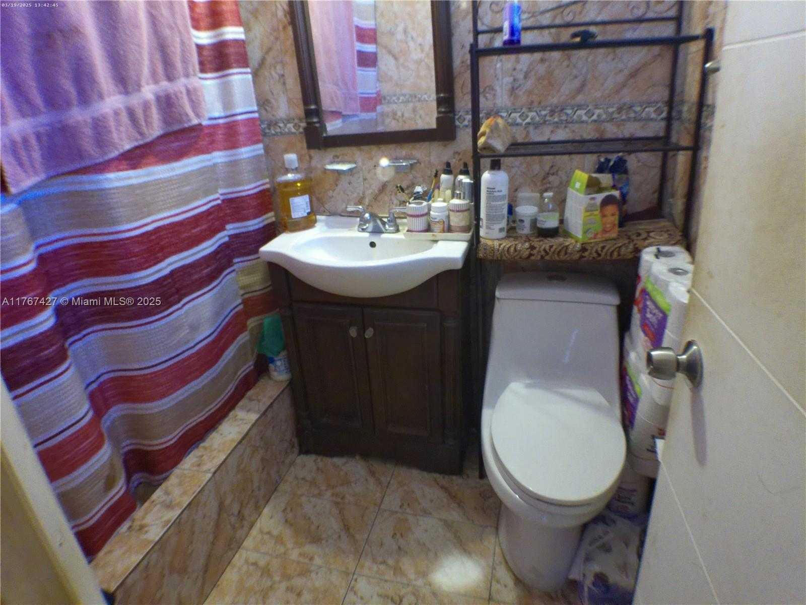 Small Image of 15775 NORTH EAST 13TH AVE, North Miami Beach Number 13