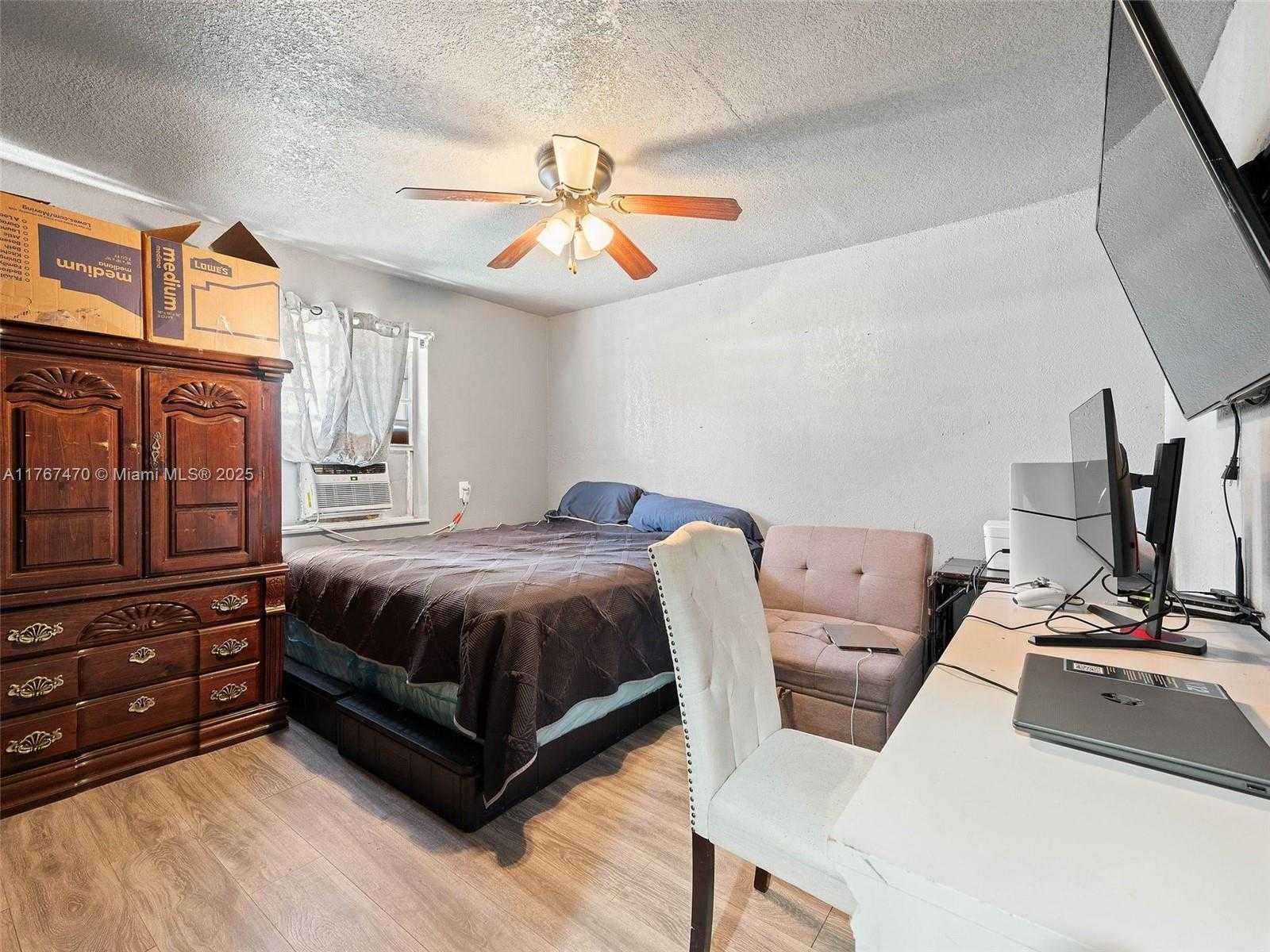 Small Image of 35200 SOUTH WEST 212TH AVE, Homestead Number 17