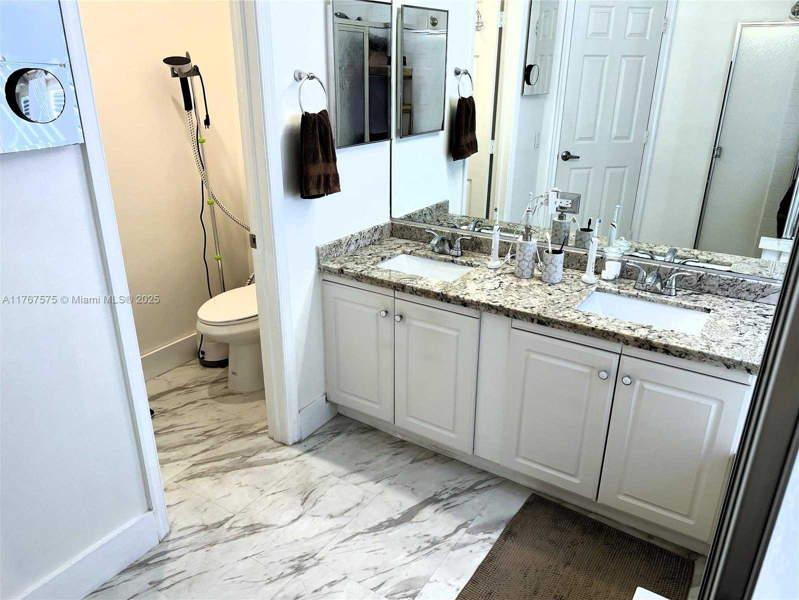 Small Image of 1107 FAIRFIELD MEADOWS DR, Weston Number 18