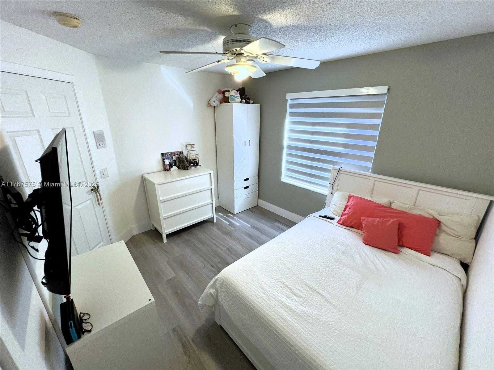 Small Image of 1107 FAIRFIELD MEADOWS DR, Weston Number 19