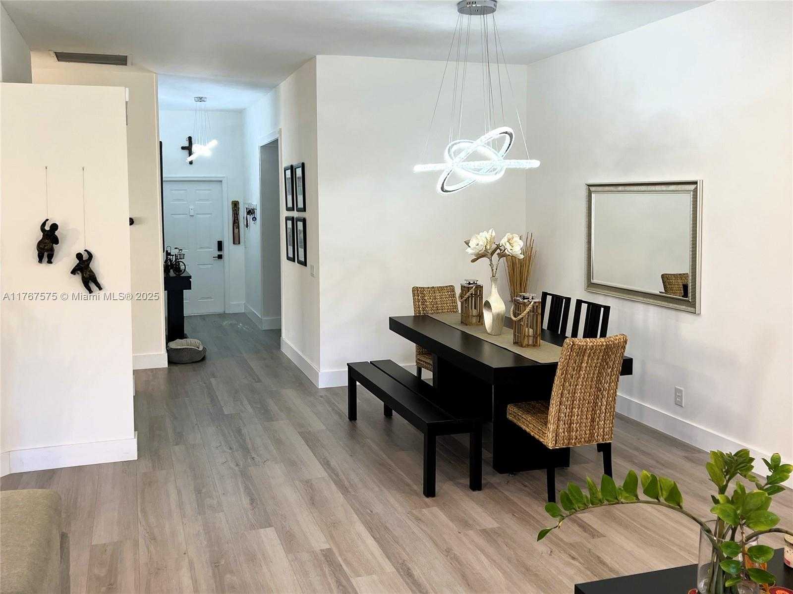 Small Image of 1107 FAIRFIELD MEADOWS DR, Weston Number 5