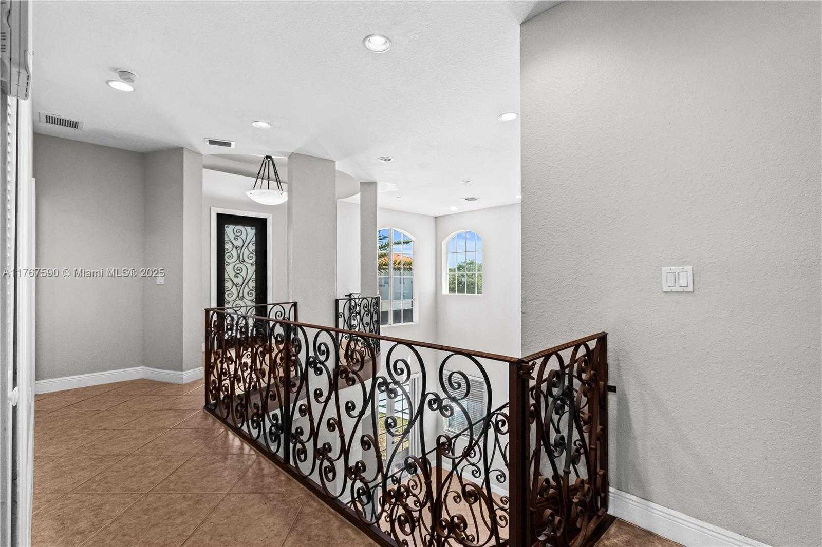 Small Image of 2080 SOUTH WEST 152ND PL, Miami Number 10