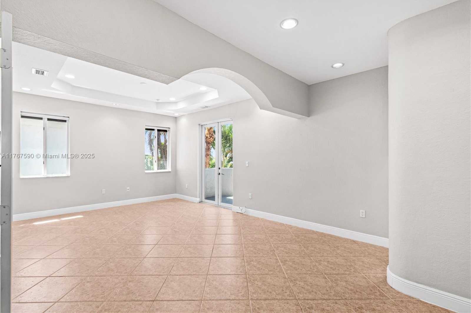 Small Image of 2080 SOUTH WEST 152ND PL, Miami Number 12
