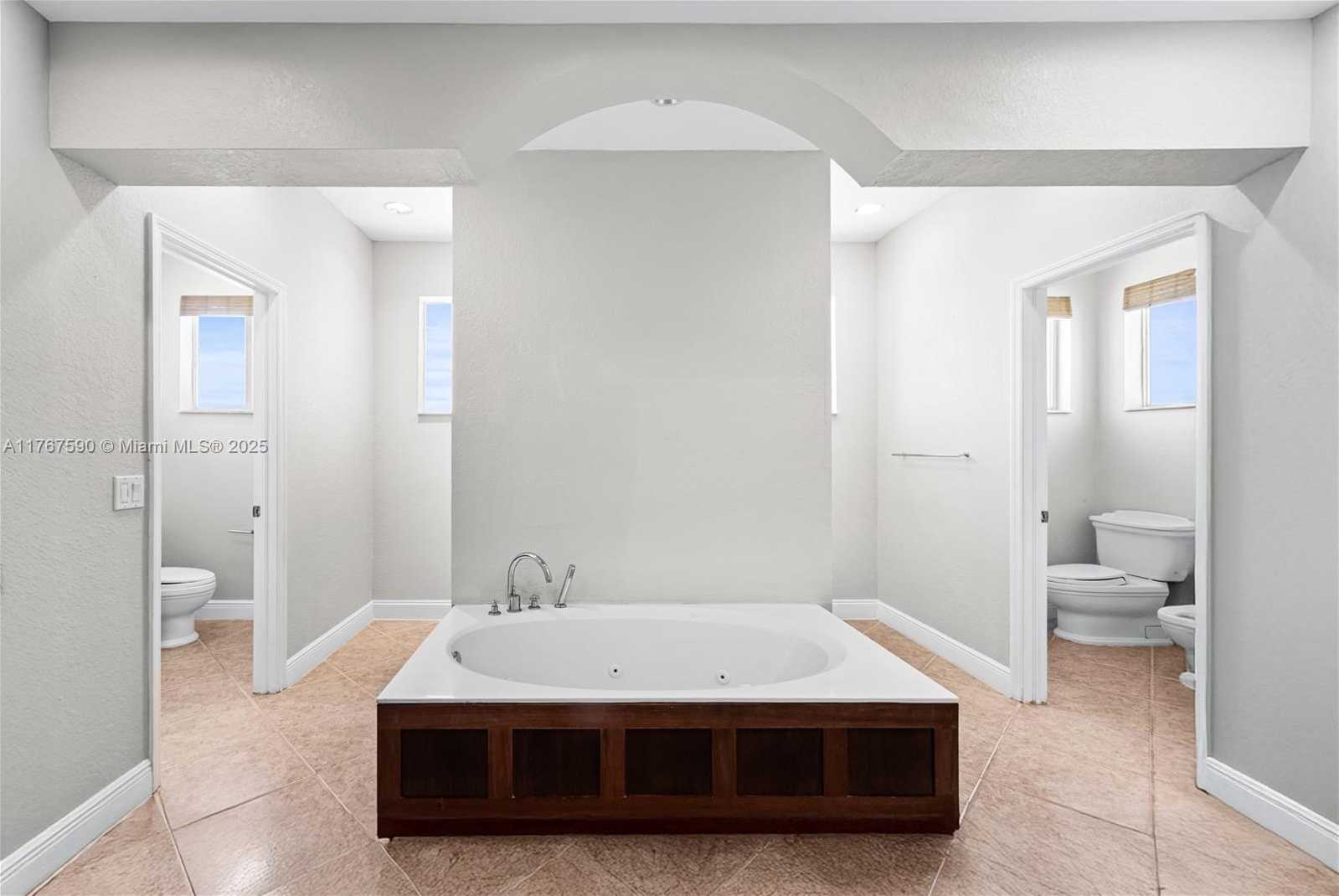 Small Image of 2080 SOUTH WEST 152ND PL, Miami Number 15