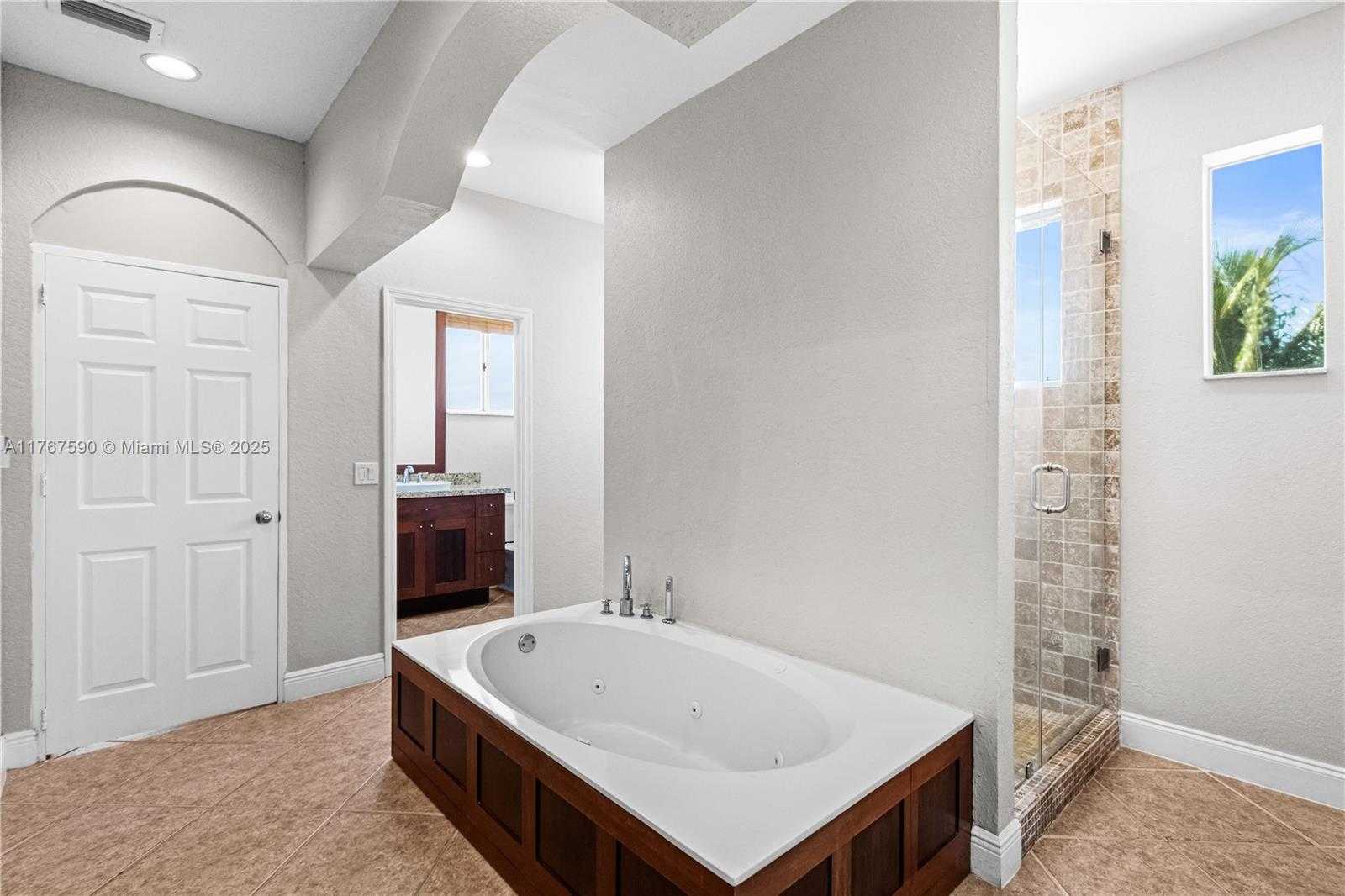 Small Image of 2080 SOUTH WEST 152ND PL, Miami Number 16