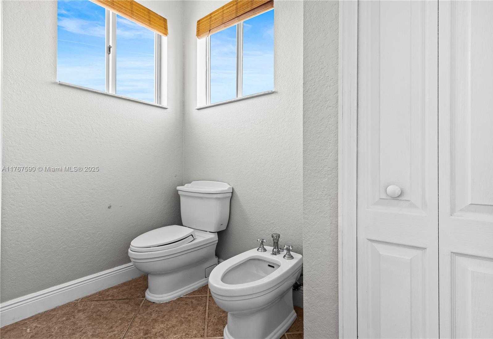 Small Image of 2080 SOUTH WEST 152ND PL, Miami Number 18