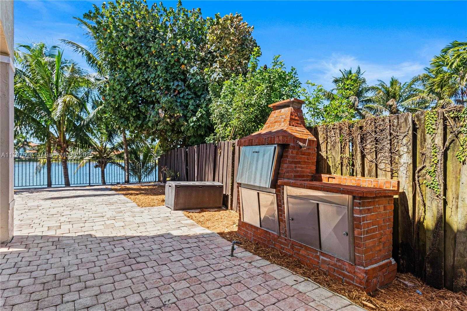 Small Image of 2080 SOUTH WEST 152ND PL, Miami Number 29