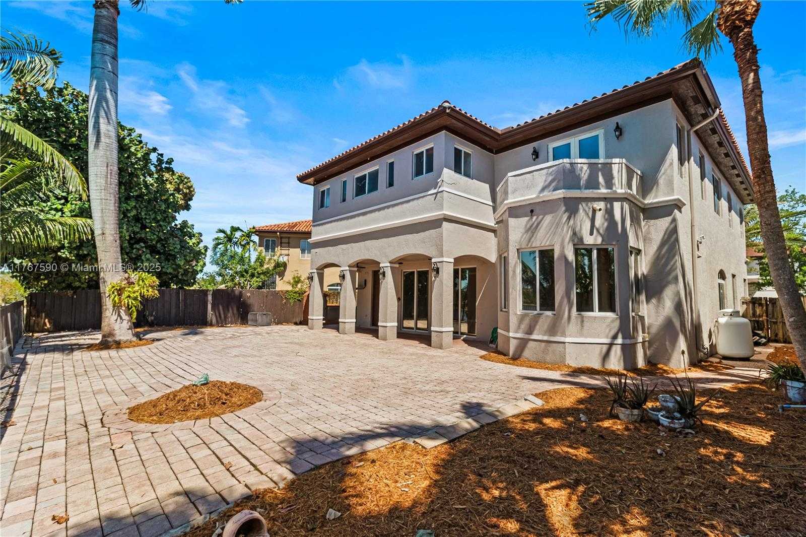 Small Image of 2080 SOUTH WEST 152ND PL, Miami Number 30