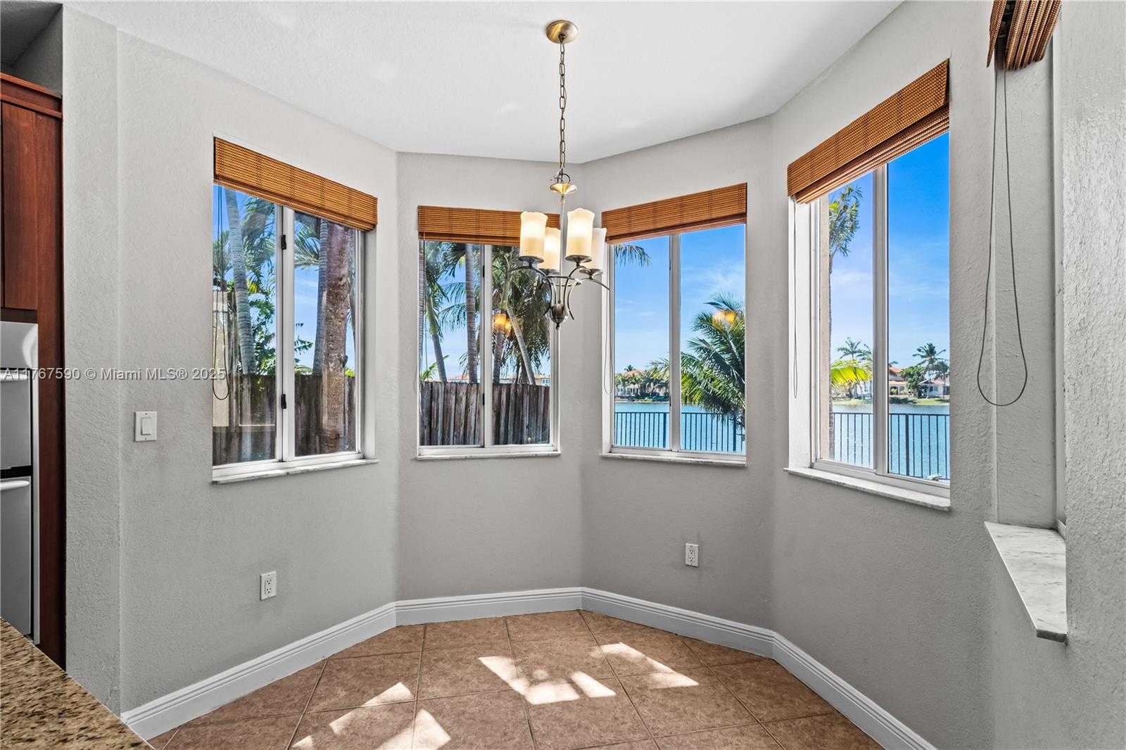 Small Image of 2080 SOUTH WEST 152ND PL, Miami Number 8